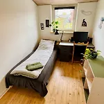 Kwatera prywatna Easy Sleep In - Private Access - 24h Self Check In-out Odense
