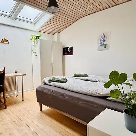 Private B&B - Easy Access - 24H Self Check In-Out Accommodatie bij particulieren